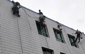 南宁蜘蛛人外墙清洗